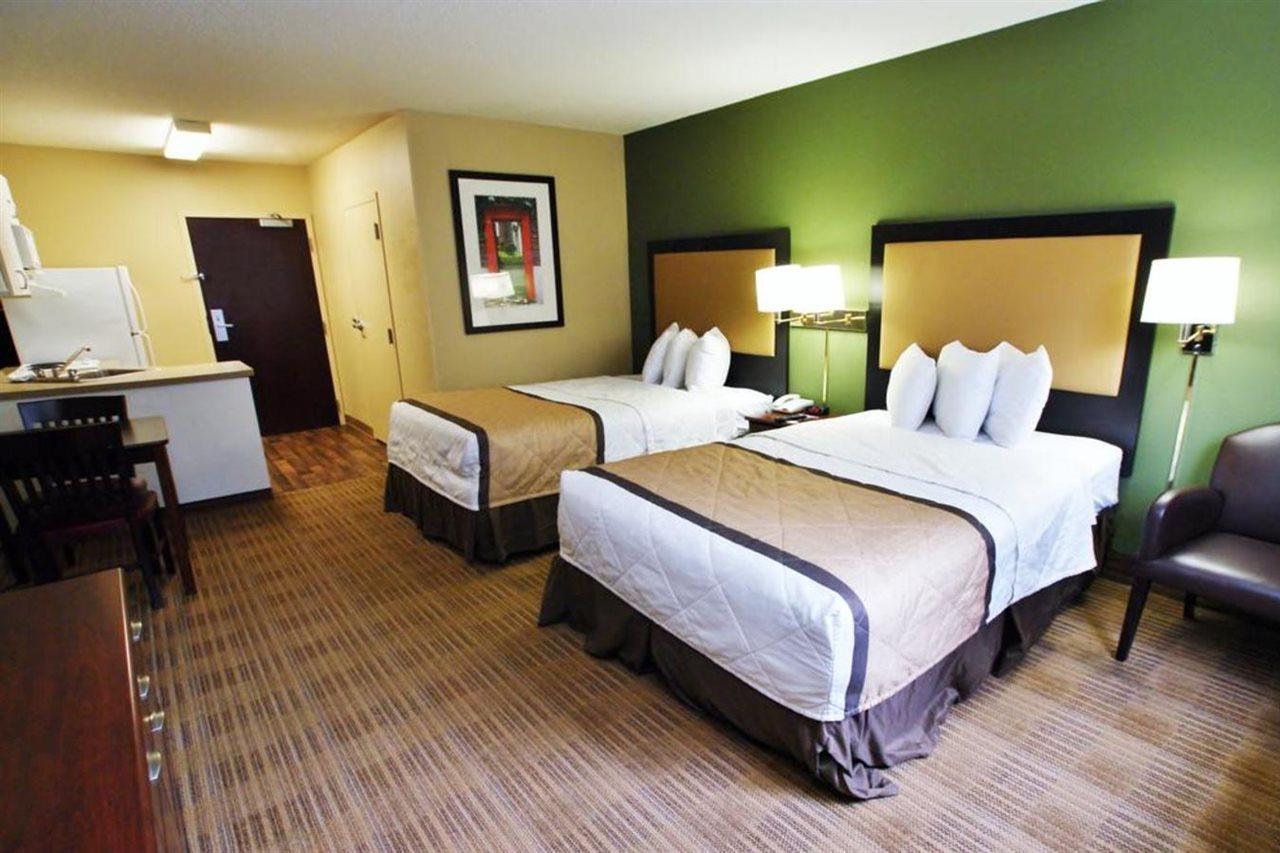 Extended Stay America Suites - Santa Barbara - Calle Real Goleta Kültér fotó