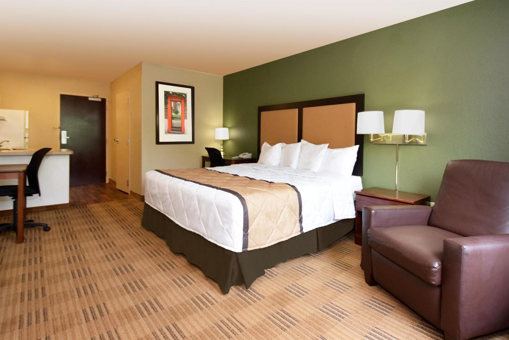 Extended Stay America Suites - Santa Barbara - Calle Real Goleta Kültér fotó