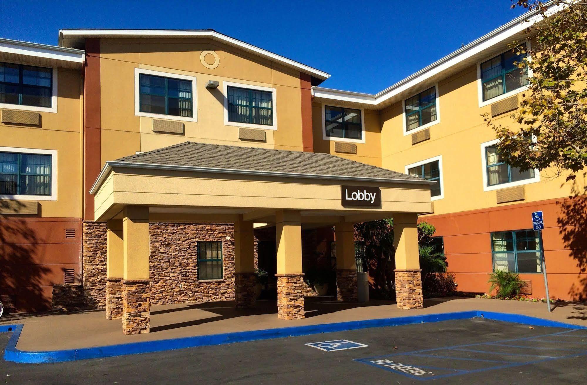 Extended Stay America Suites - Santa Barbara - Calle Real Goleta Kültér fotó